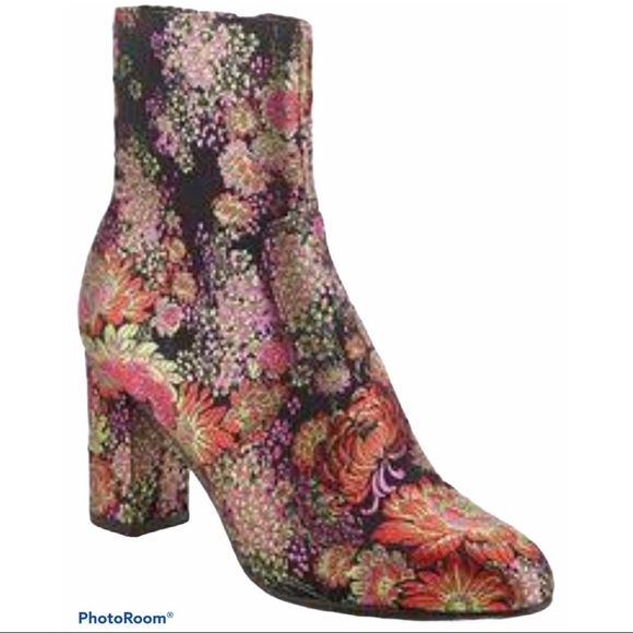 Steve Madden Shoes - Steve Madden Sania Floral Tapestry Ankle Bootie